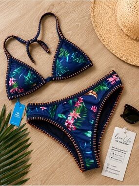 Cupshe Tropical Bikini Set Size M Navy Floral Stitch Trim Two Piece Swimsuit NWT